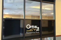 2000 Sam Rittenberg Boulevard photo 4