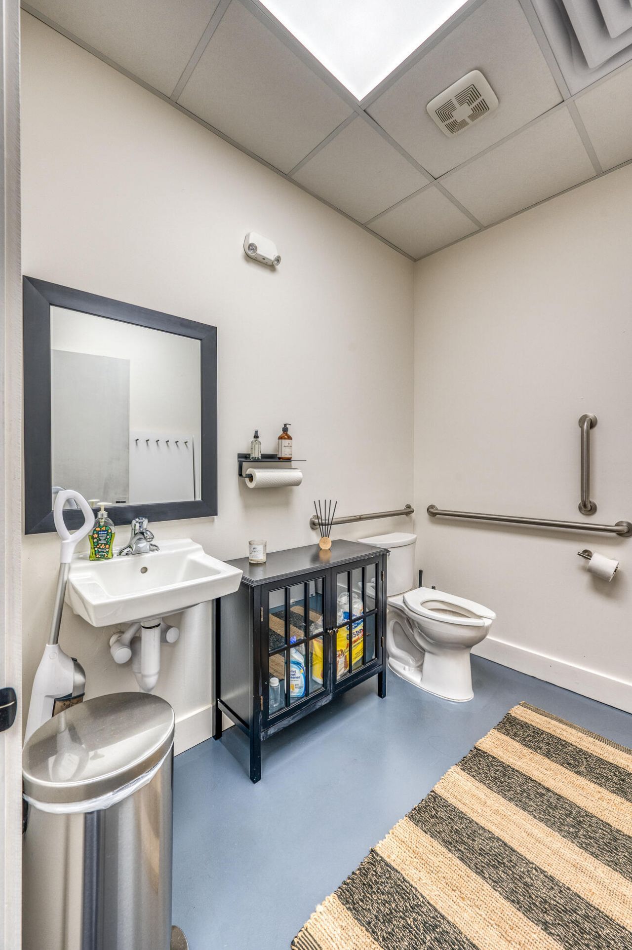 3430 Maybank Highway Photo 11