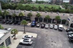 334 E Bay Street photo 4