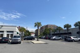 334 E Bay Street photo 4