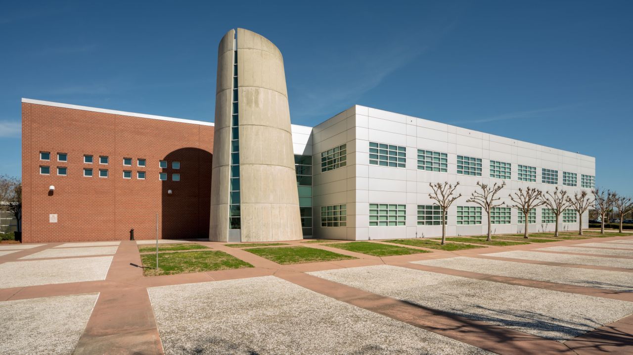 1142 Morrison Drive Photo 5