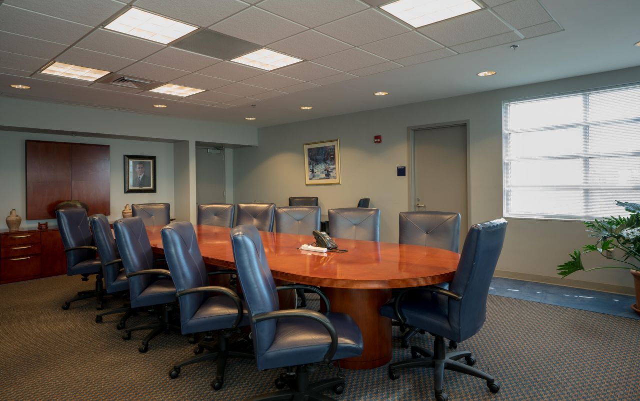 1142 Morrison Drive Photo 6