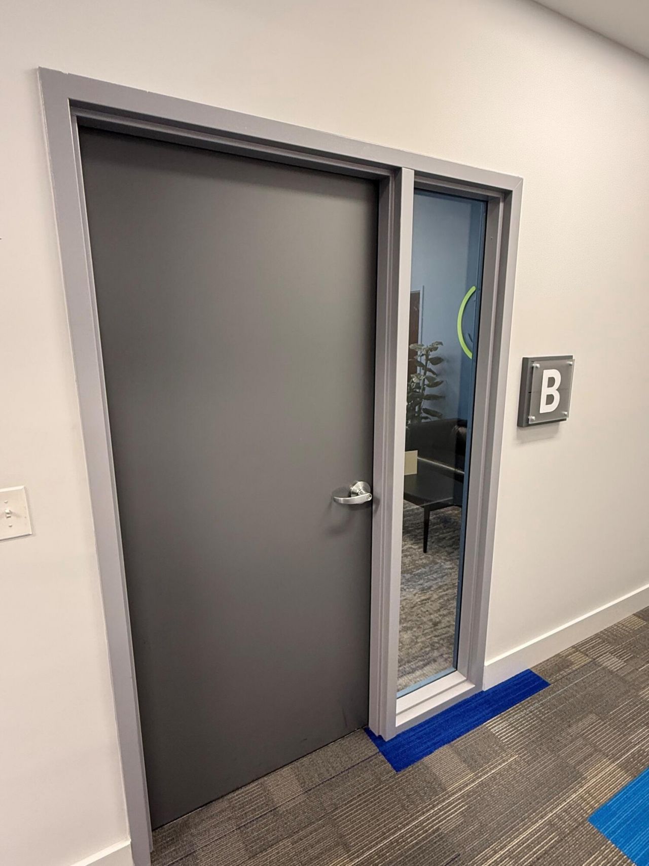 5617 N North Rhett Avenue Photo 4