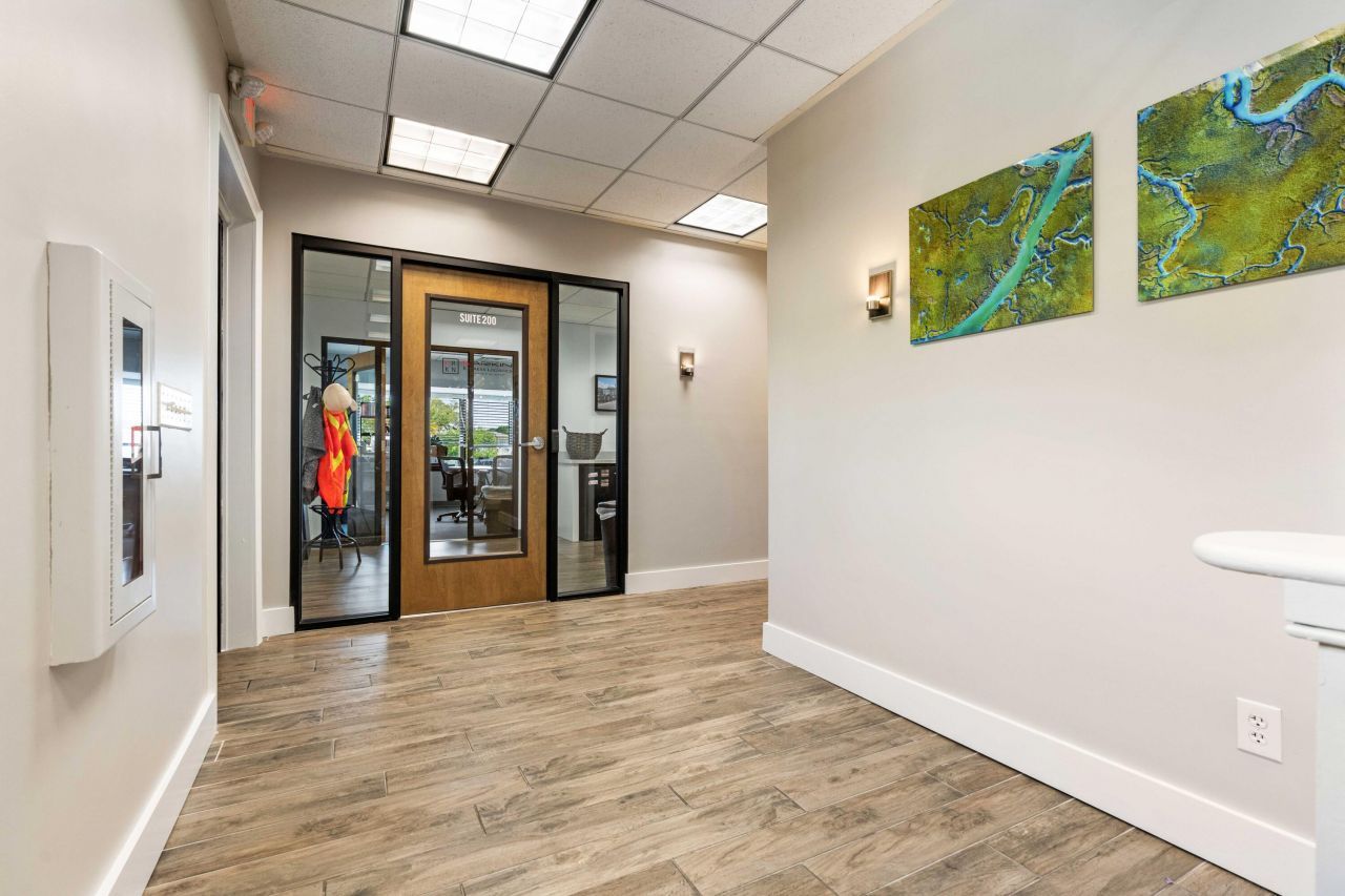 4151 Spruill Avenue Photo 11