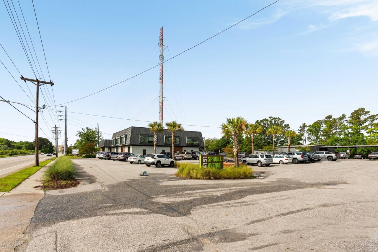 4151 Spruill Avenue Photo 12