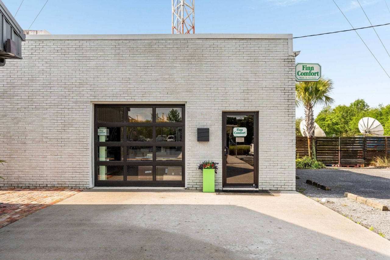 4151 Spruill Avenue Photo 6