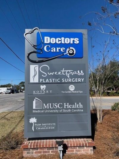 1014 Saint Andrews Boulevard Photo 5