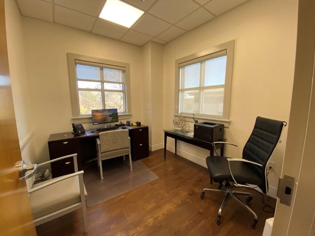 180 Wingo Way Photo 12