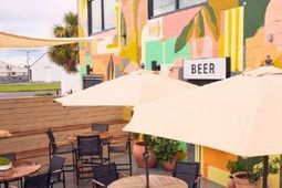 1859 Summerville Avenue photo 4