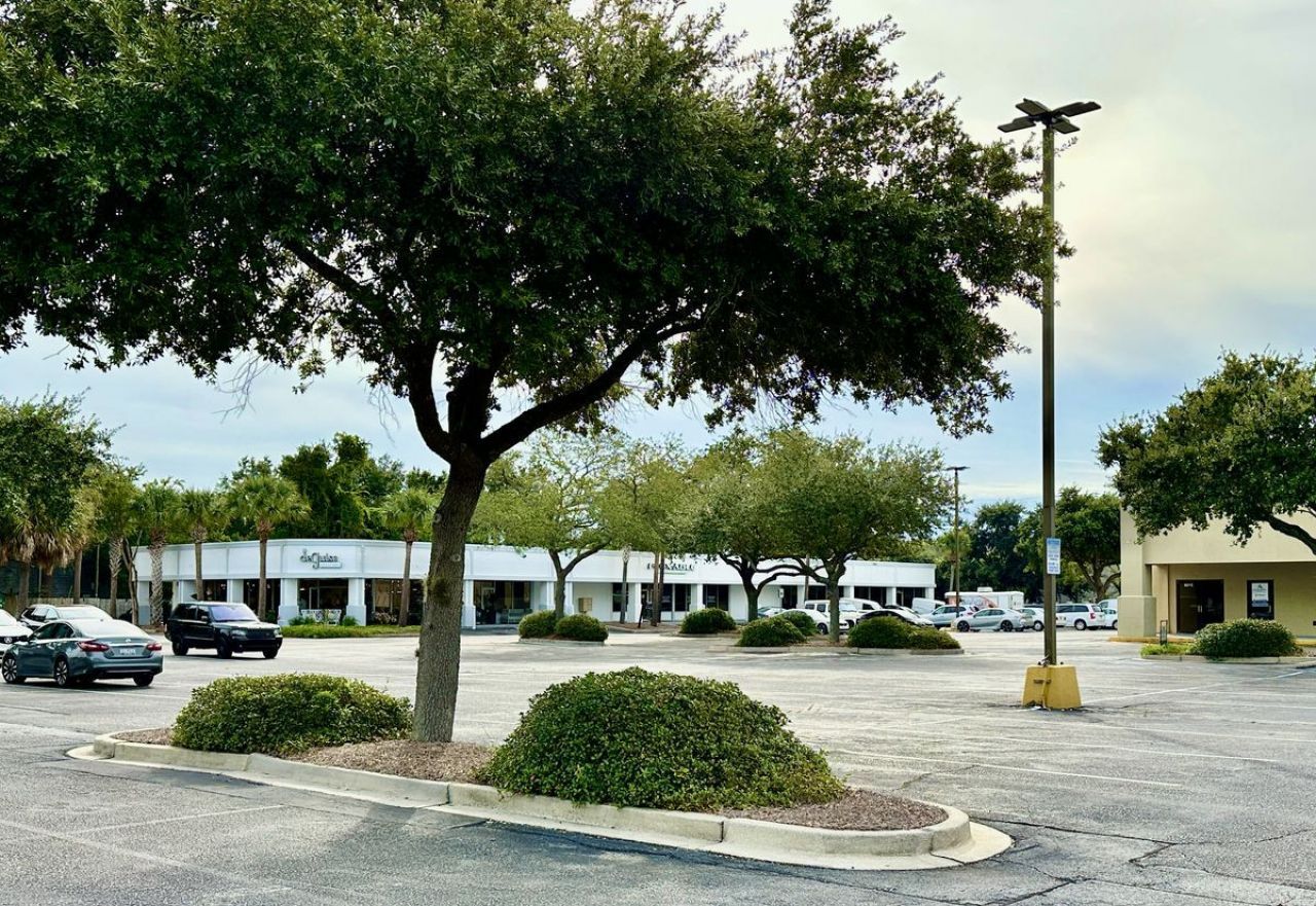 615-103 Johnnie Dodds Boulevard Photo 4