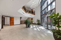 177 Meeting Street photo 4