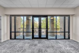 176 Croghan Spur Road photo 4