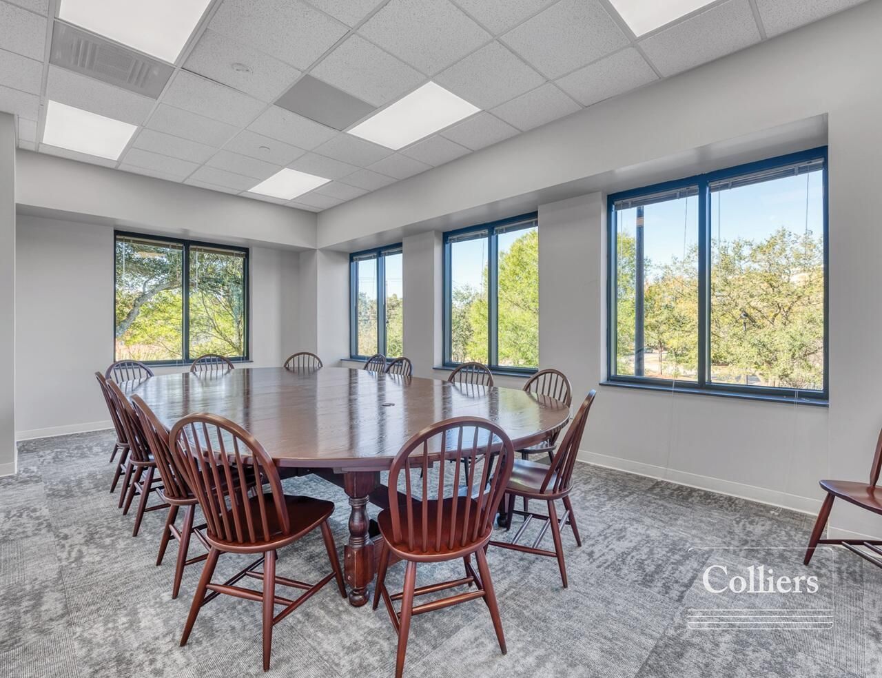 176 Croghan Spur Road Photo 4