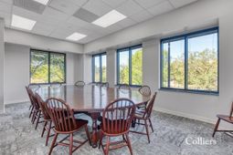 176 Croghan Spur Road photo 4