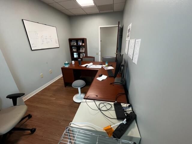 735 Johnnie Dodds Boulevard Photo 10