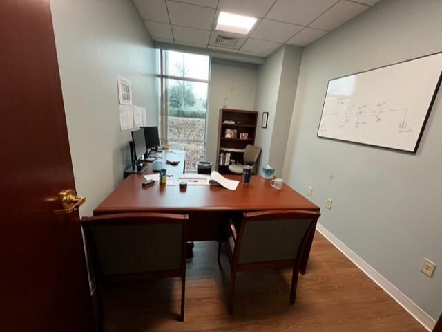 735 Johnnie Dodds Boulevard Photo 8