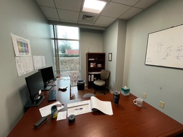 735 Johnnie Dodds Boulevard Photo 9