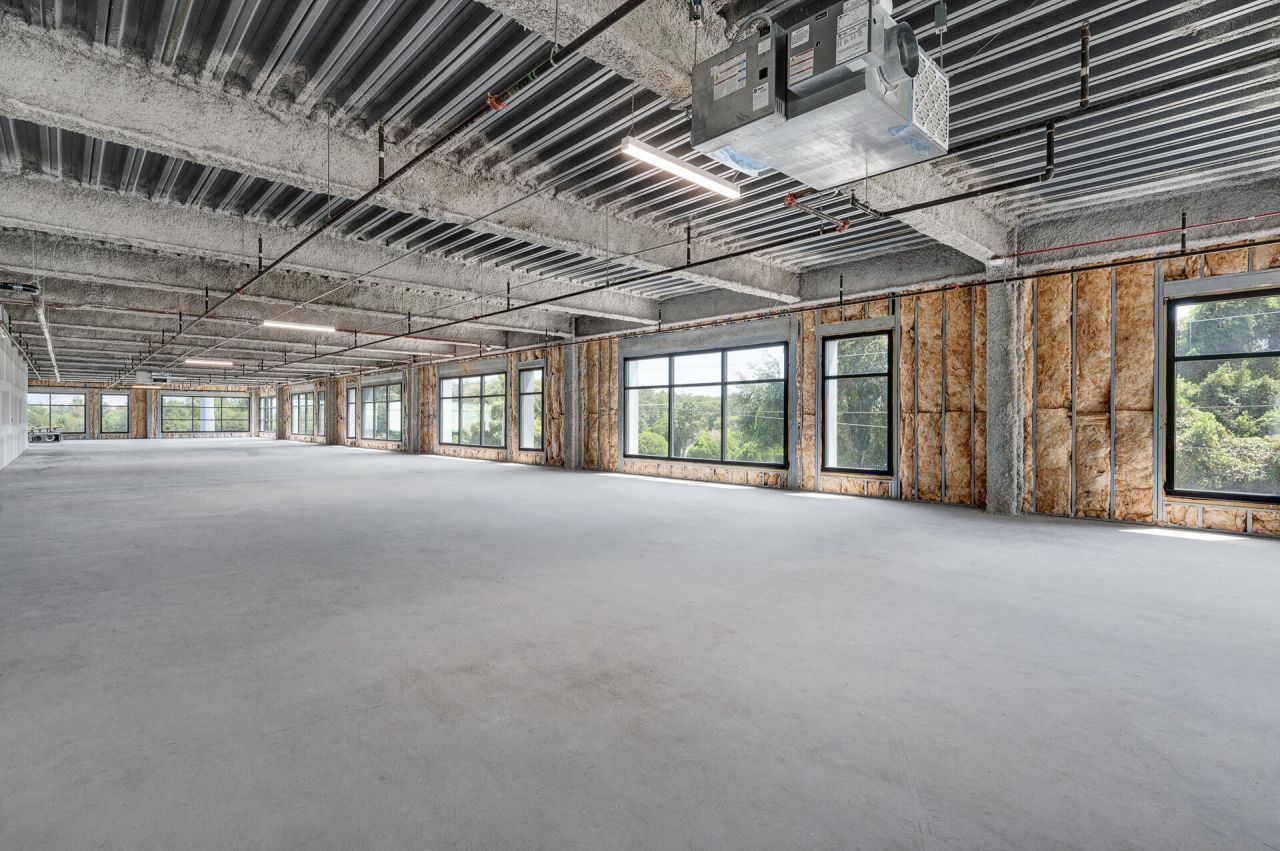 1940 Algonquin Road Photo 24