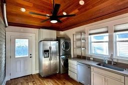 787 Meeting Street photo 4