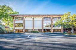 525 E Bay Street photo 4