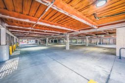 525 E Bay Street photo 4