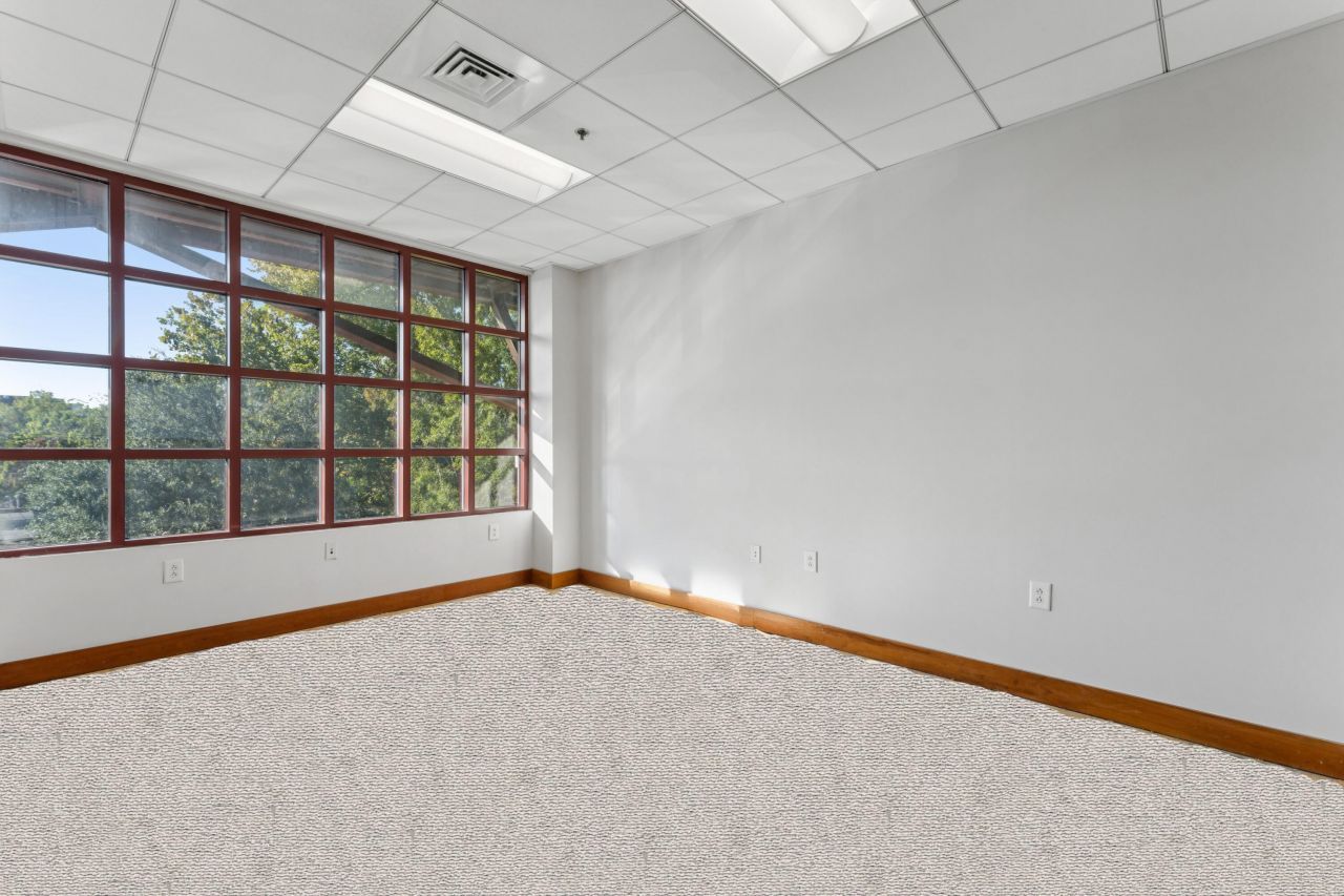 525 E Bay Street Photo 7