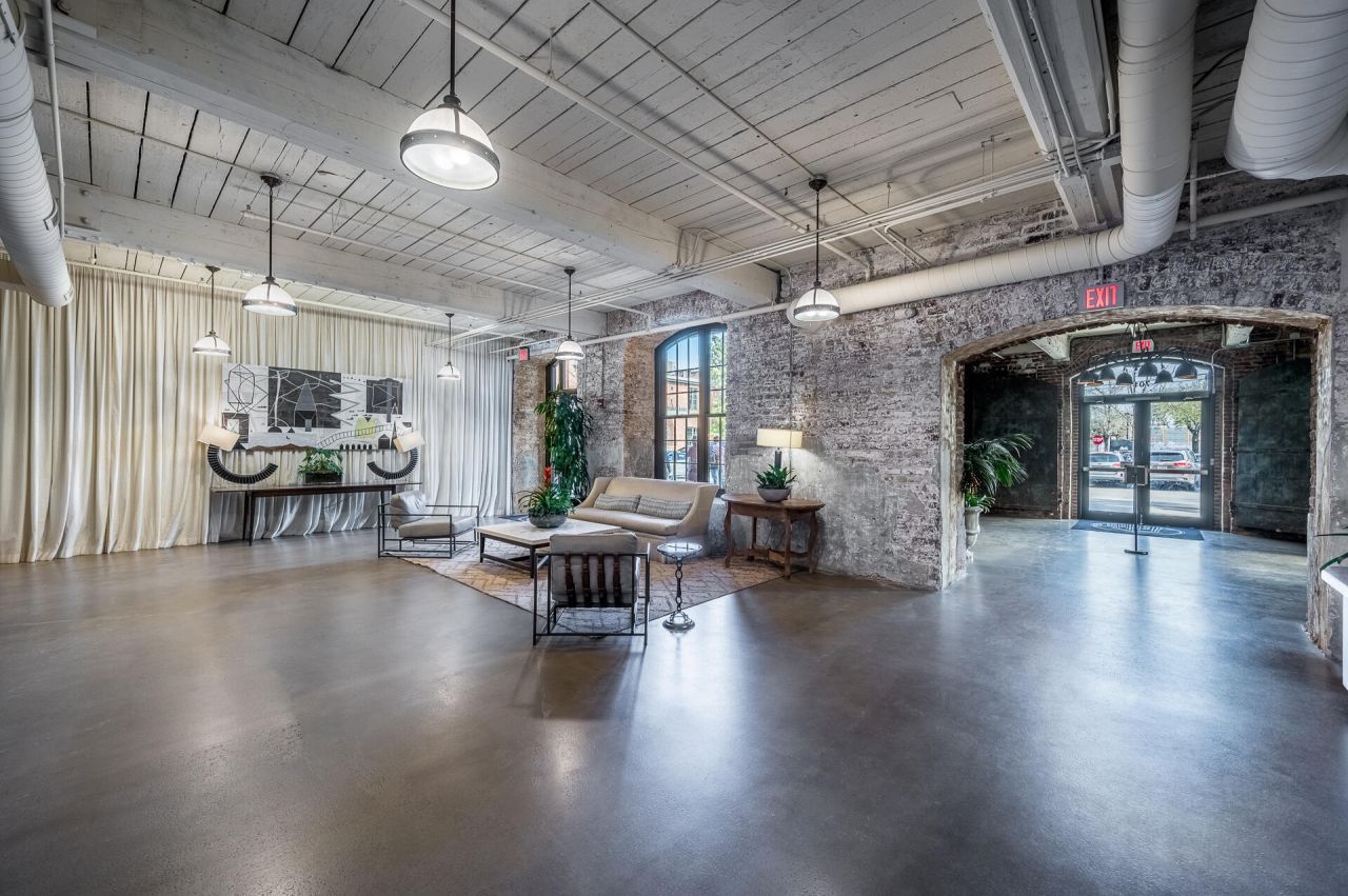 701 E Bay Street Photo 22