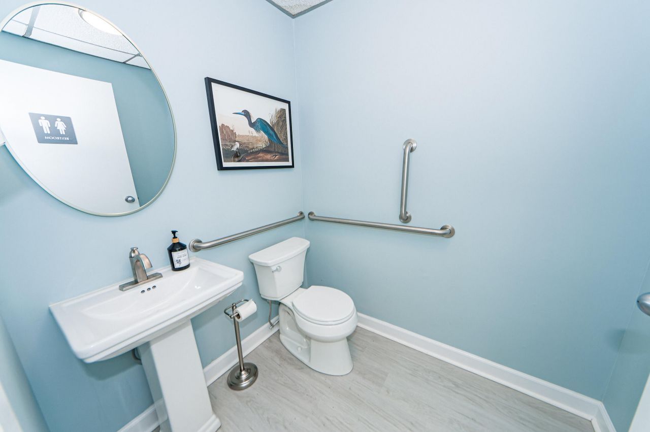 2155 N Park Lane Photo 25