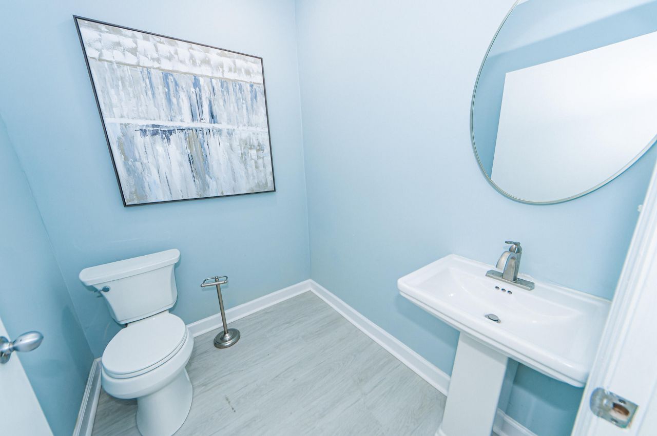 2155 N Park Lane Photo 26