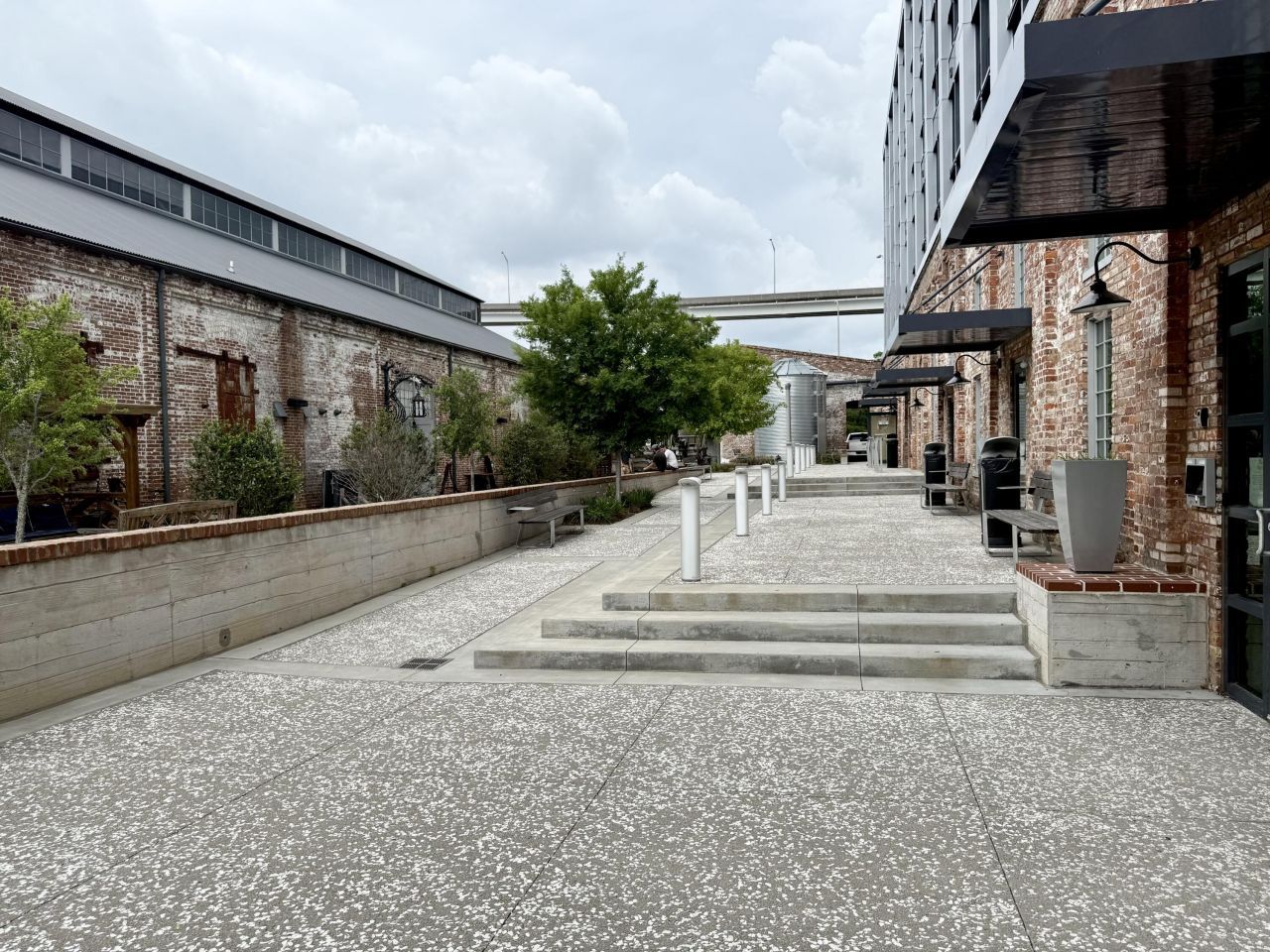 651 Meeting Street Photo 10