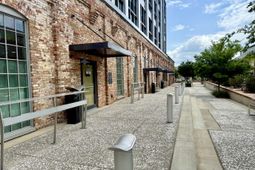 651 Meeting Street photo 4