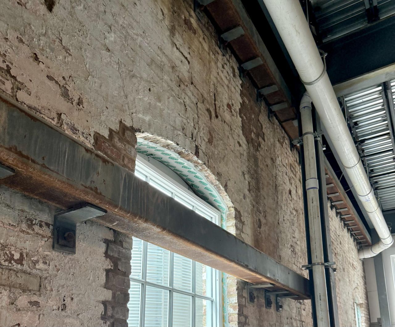 651 Meeting Street Photo 8