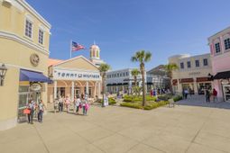 4840 Tanger Outlet Boulevard photo 4