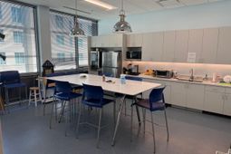 75 Port City Landing photo 4