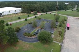 6 Corporate Parkway photo 4