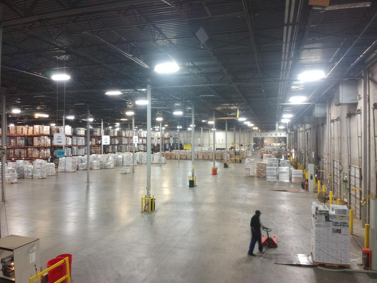 6 Corporate Parkway Photo 9