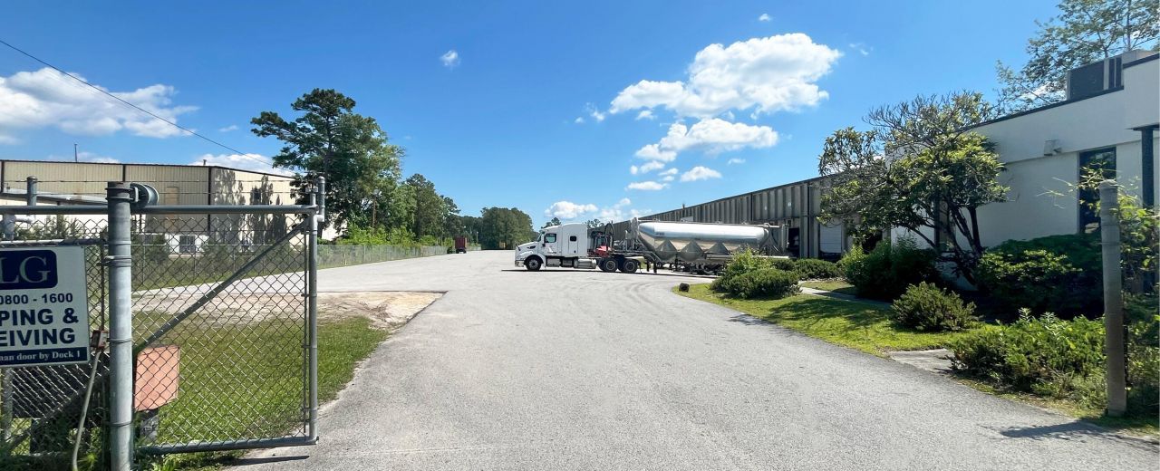 2725 W 5th N Street Photo 4