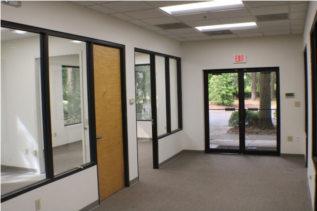 1023 Legrand Boulevard Photo 9