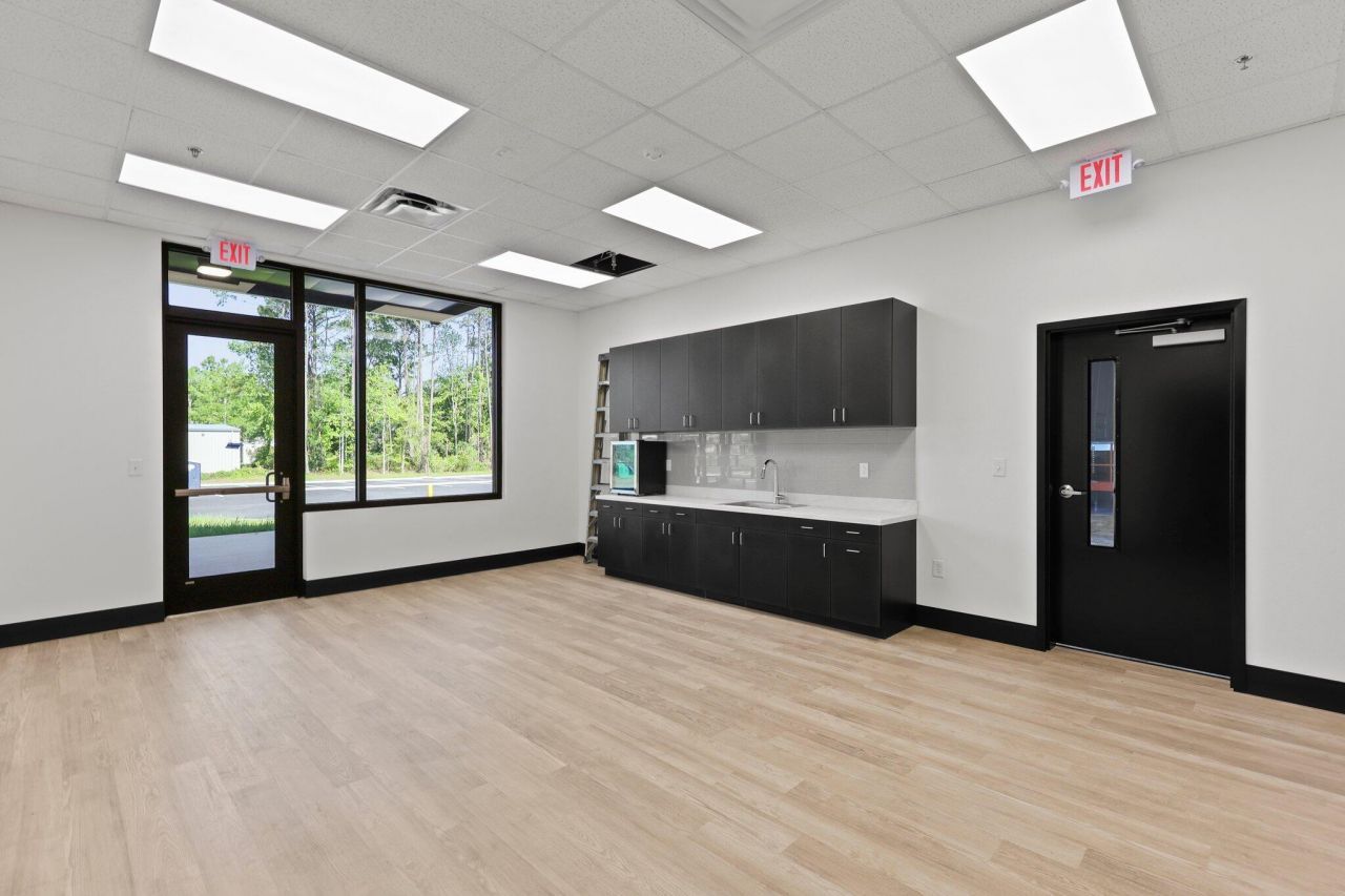 4601 Franchise Street Photo 8