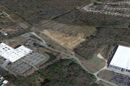 4 Alliance Drive photo 4