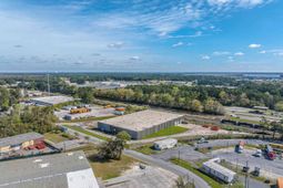 925 Commerce Circle photo 4