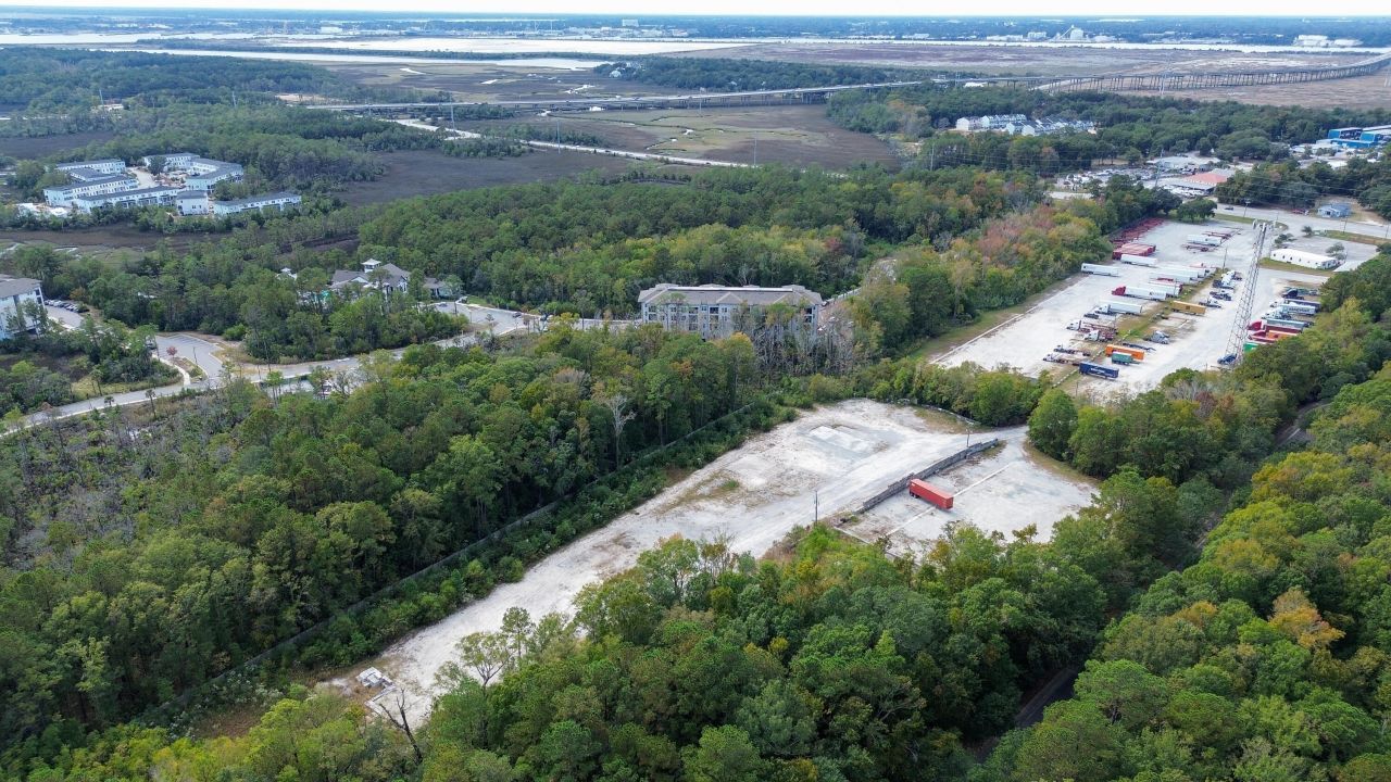 2637 Clements Ferry Road Photo 4