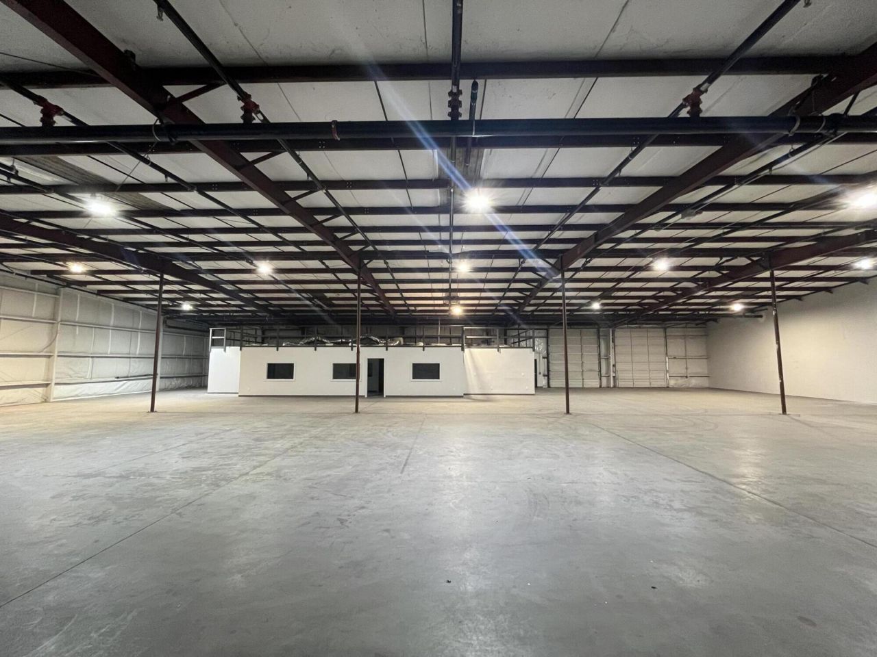 3296 Ashley Phosphate Road Photo 4