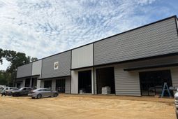 977 Royle Road photo 4