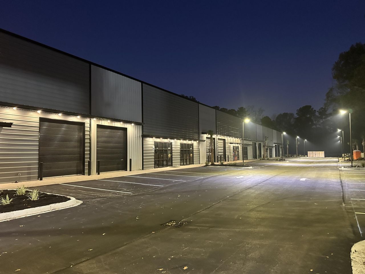 977 Royle Road Photo 5