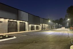 977 Royle Road photo 4