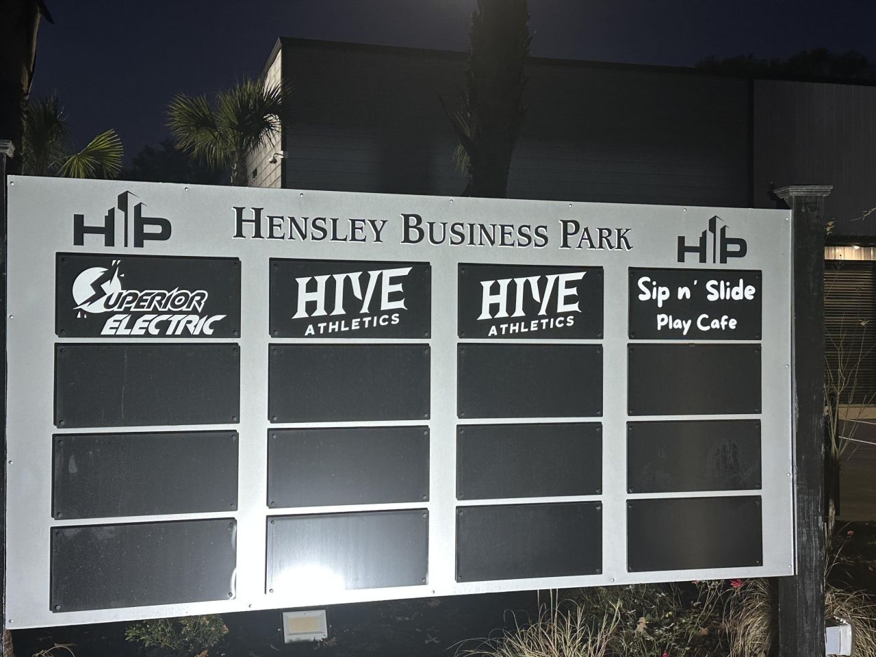 977 Royle Road Photo 9