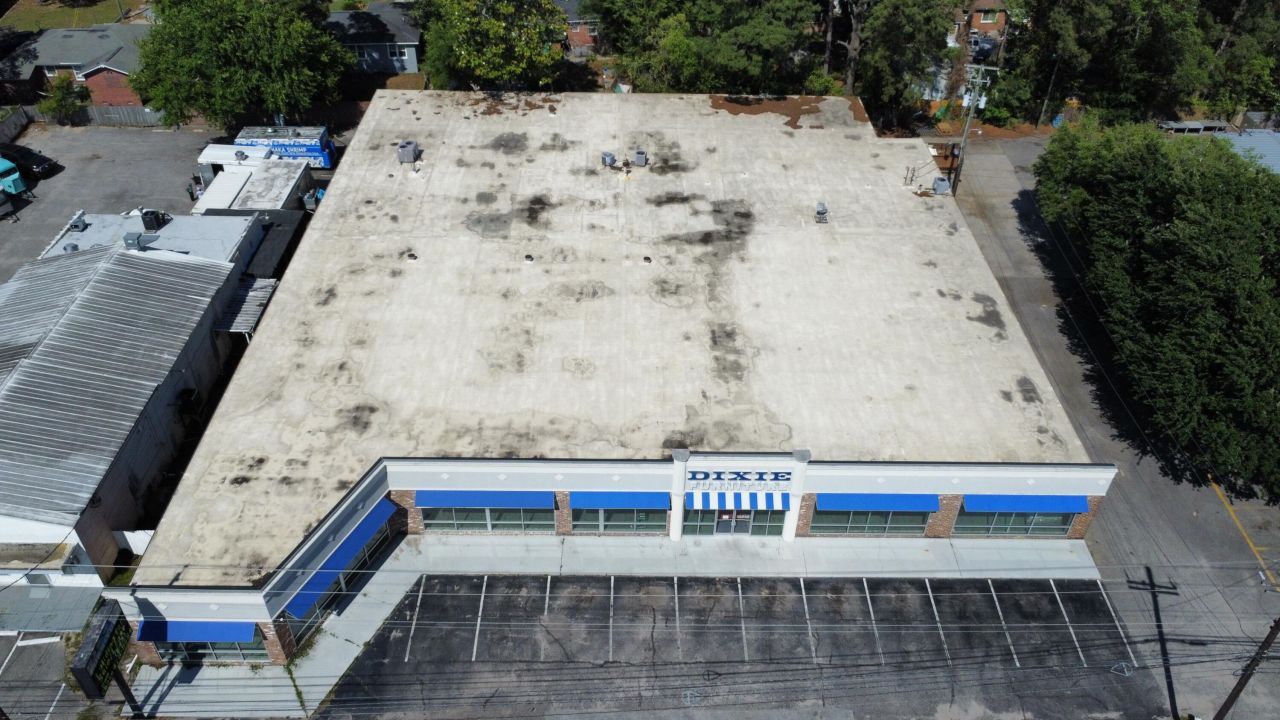 5550 Rivers Avenue Photo 15