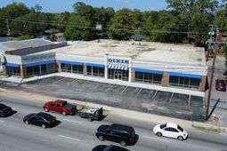 5550 Rivers Avenue photo 4