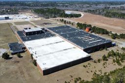 1497 Industrial Road photo 4